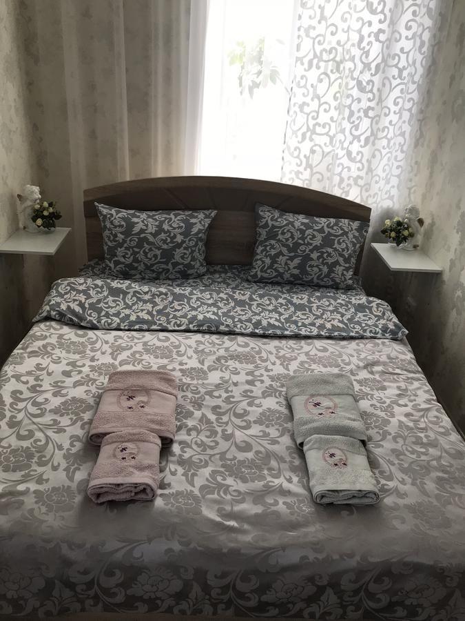 Apartment On Tatarska Street Kam'janec'-Podil's'kyj Esterno foto